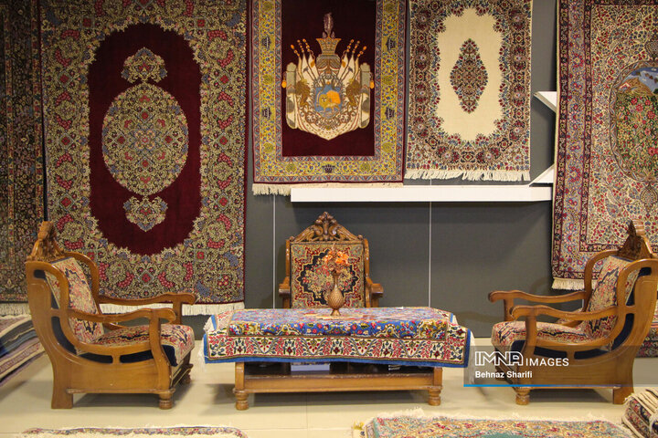 نمایشگاه فرش دست‌باف کرمان
