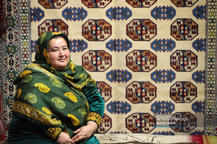 نمایشگاه فرش دست‌باف کرمان