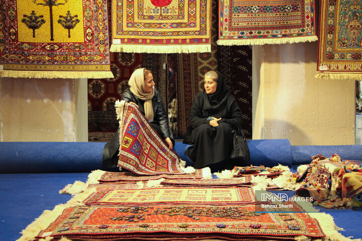 نمایشگاه فرش دست‌باف کرمان