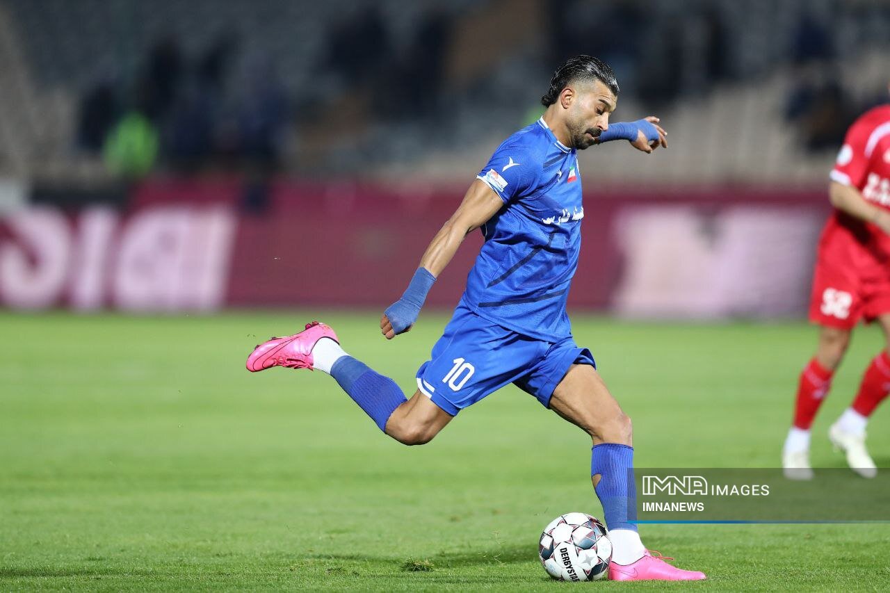 تقابل سرخابیها در شهرآورد ۱۰۵ با شرایط متفاوت