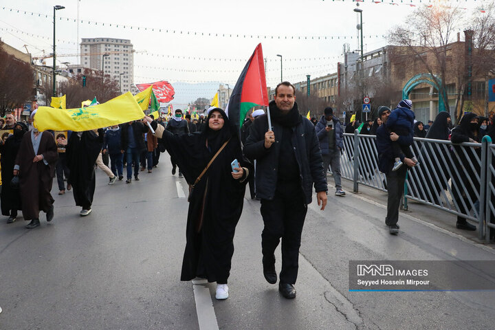 اجتماع مردمی «لبیک یا نصرالله» در مشهد