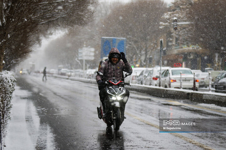 بارش باران در کدام استان ها ادامه دارد؟ / پیش بینی بارش برف و باران طی آخر هفته