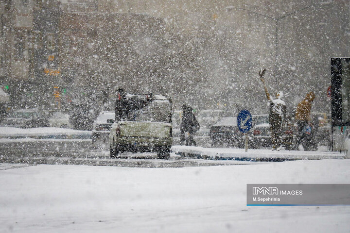 الموت و آوج در استان قزوین سفیدپوش شد