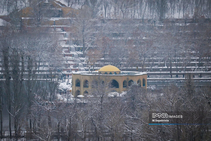 بارش برف در تبریز