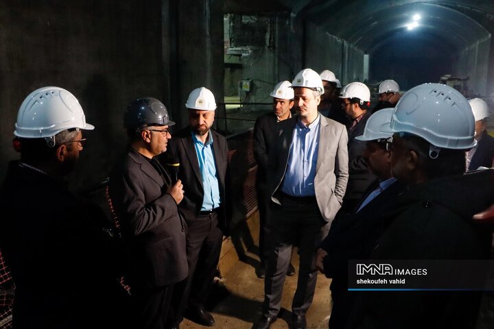 بازدید مدیرکل و معاونین صدا و سیمای مرکز اصفهان از پروژه‌های شاخص شهرداری