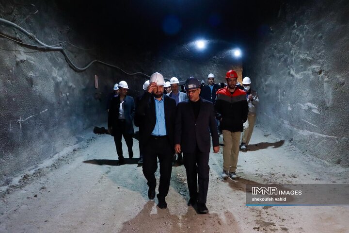 بازدید مدیرکل و معاونین صدا و سیمای مرکز اصفهان از پروژه‌های شاخص شهرداری