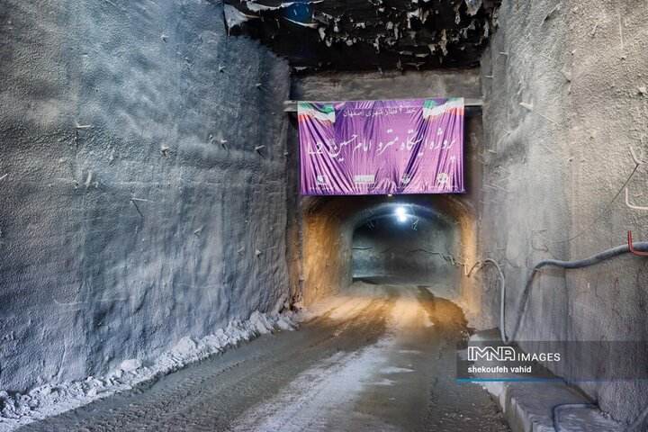 بازدید مدیرکل و معاونین صدا و سیمای مرکز اصفهان از پروژه‌های شاخص شهرداری