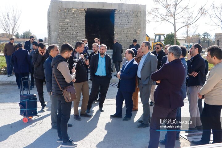 بازدید مدیرکل و معاونین صدا و سیمای مرکز اصفهان از پروژه‌های شاخص شهرداری