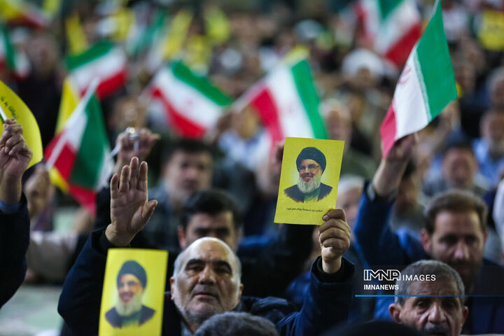 اجتماع مردمی «لبیک یا نصرالله» در شهرکرد