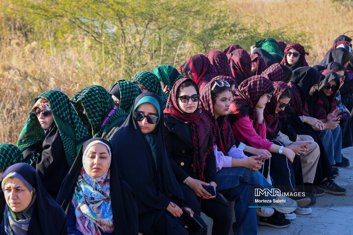 راهیان نور در یادمان نهر خین