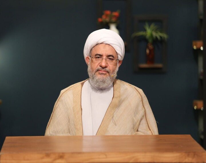 تفاوت‌های نگاه الهی و غیرالهی به جهان آفرینش