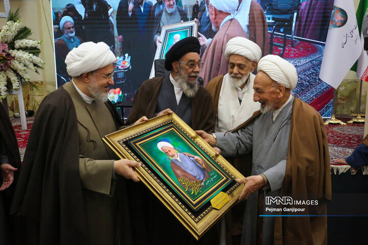 مجمع مبلغان ماه مبارک رمضان اصفهان