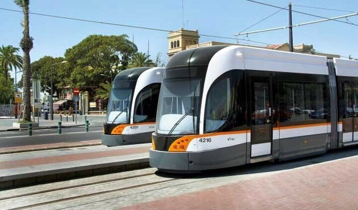 معطلی تراموا نسبت به اتوبوس متفاوت است