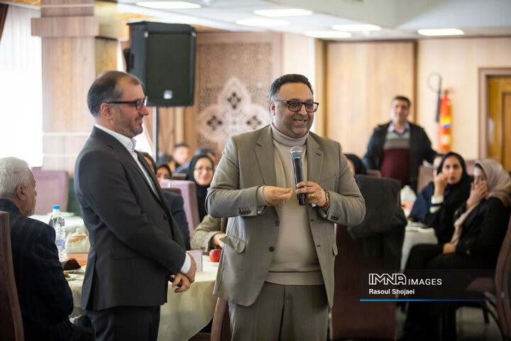 آیین نکوداشت کارکنان و پیشکسوتان مجموعه حقوقی شهرداری اصفهان