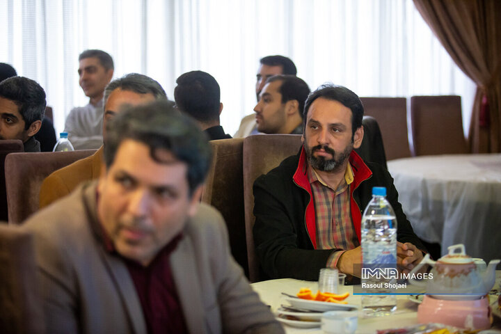 آیین نکوداشت کارکنان و پیشکسوتان مجموعه حقوقی شهرداری اصفهان