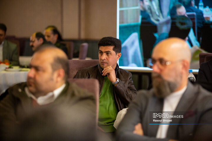 آیین نکوداشت کارکنان و پیشکسوتان مجموعه حقوقی شهرداری اصفهان