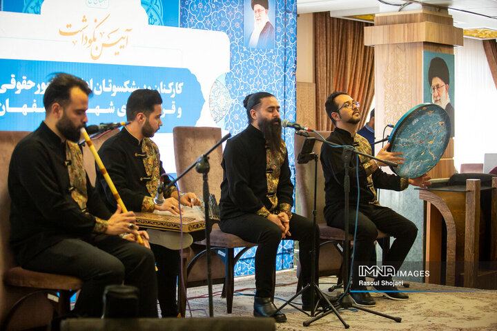 آیین نکوداشت کارکنان و پیشکسوتان مجموعه حقوقی شهرداری اصفهان