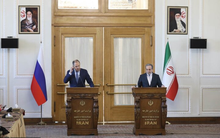 عراقچی: تحت فشار، تهدید و تحریم با آمریکا مذاکره نخواهیم کرد