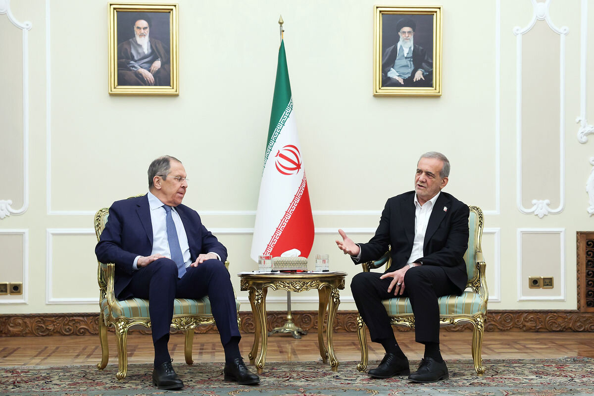 Iran, Russia Strengthen Ties Amid New Strategic Partnership