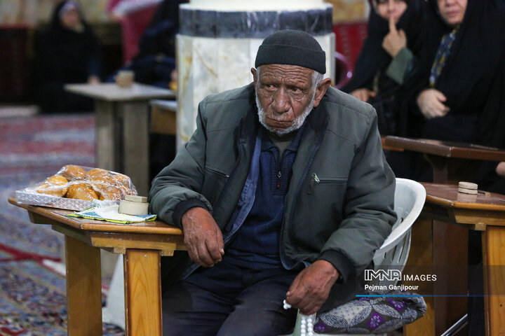 دیدار شهردار اصفهان با اهالی منطقه ۱۱ شهرداری