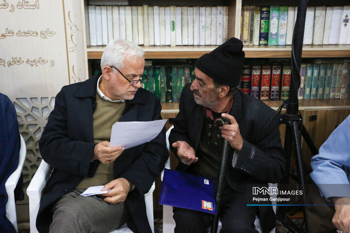 دیدار شهردار اصفهان با اهالی منطقه ۱۱ شهرداری