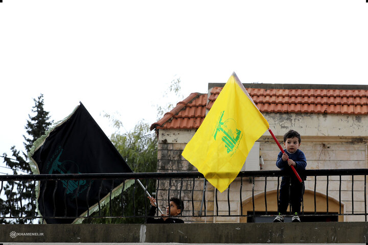 بدرقه باشکوه شهید سید حسن نصرالله در بیروت