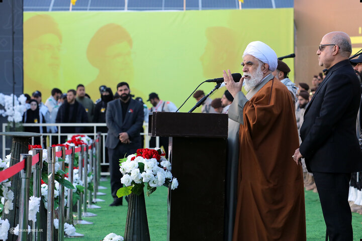 بدرقه باشکوه شهید سید حسن نصرالله در بیروت