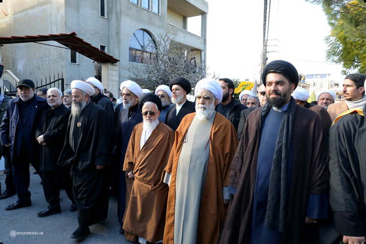 بدرقه باشکوه شهید سید حسن نصرالله در بیروت