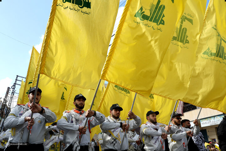 بدرقه باشکوه شهید سید حسن نصرالله در بیروت