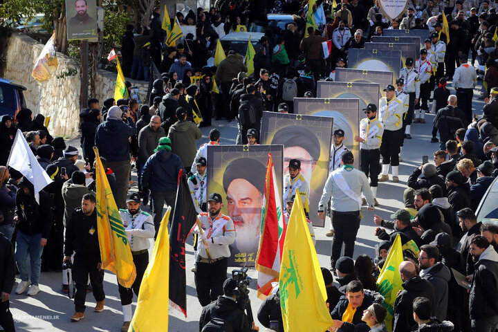 بدرقه باشکوه شهید سید حسن نصرالله در بیروت