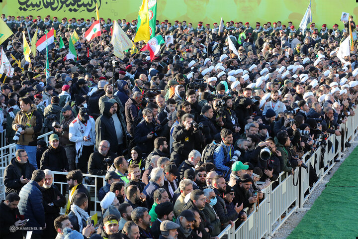 بدرقه باشکوه شهید سید حسن نصرالله در بیروت