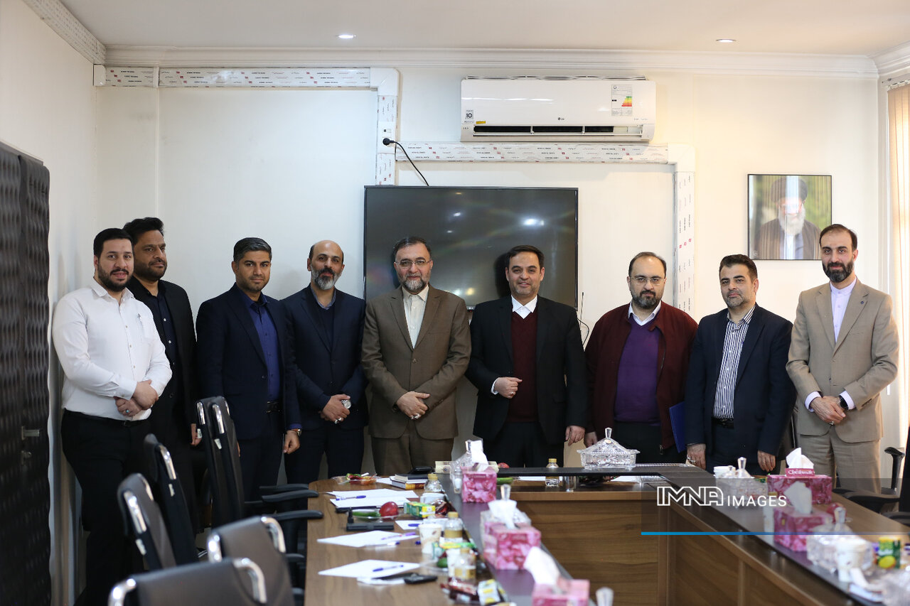 «معرکنژاد» رئیس کمیته ارتباطات و امور بینالملل مجمع کلانشهرهای ایران شد