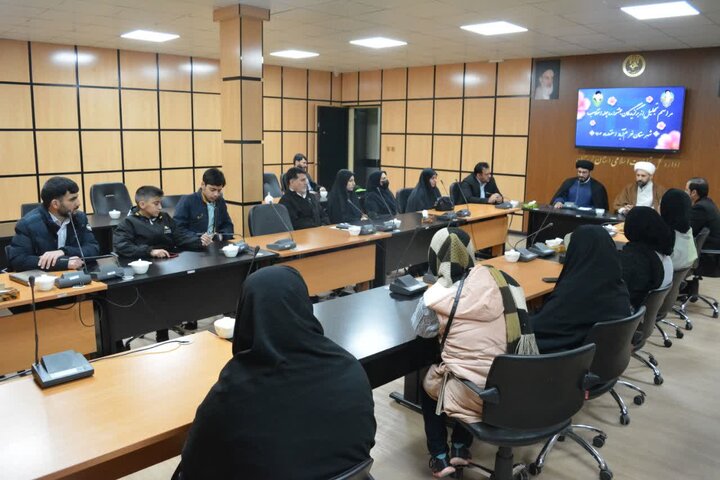 برگزاری اختتامیه جشنواره چله انقلاب در خرم‌آباد