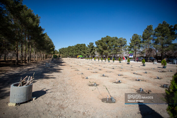شهر یک میلیون نفری البرز در انتظار آرامستان