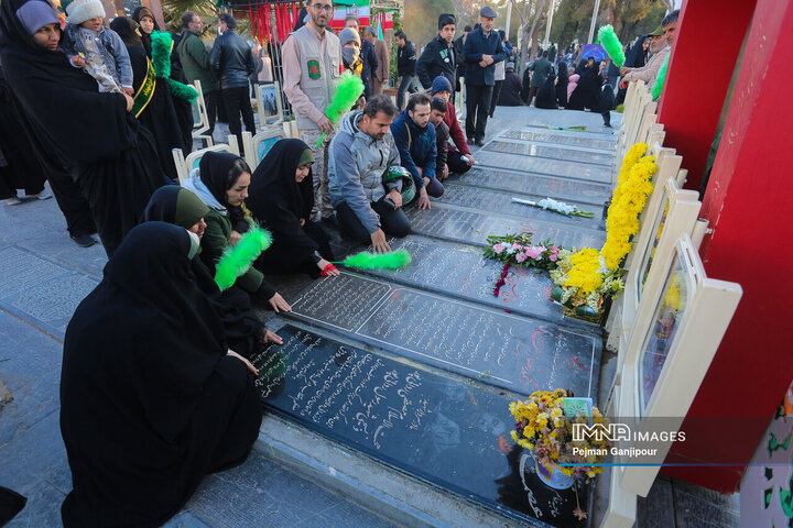 مراسم بزرگداشت سرداران شهید حاج حسین خرازی و عبدالرسول زرین