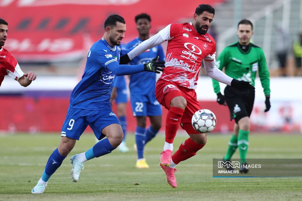 پرسپولیس یا سپاهان؛ کدام یک برای کسب سهمیه آسیایی شایستهتر هستند؟