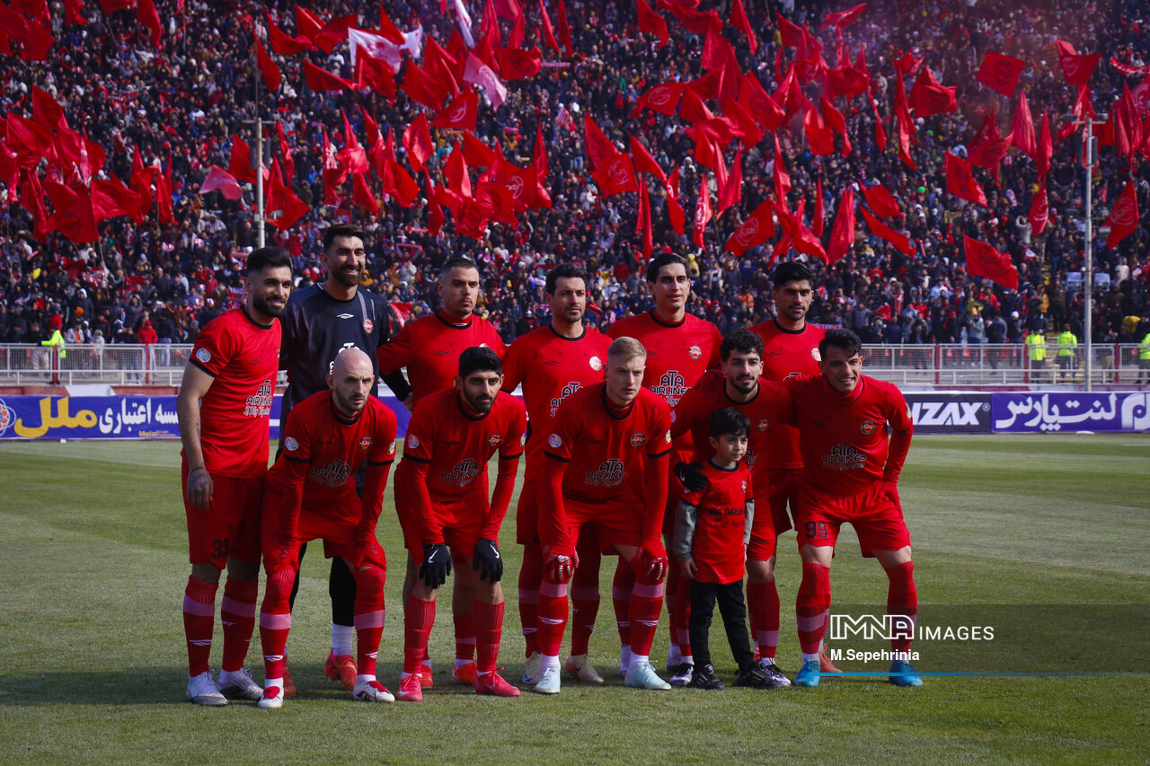 سه تیم، یک جام، و هزاران هیجان تا قهرمانی