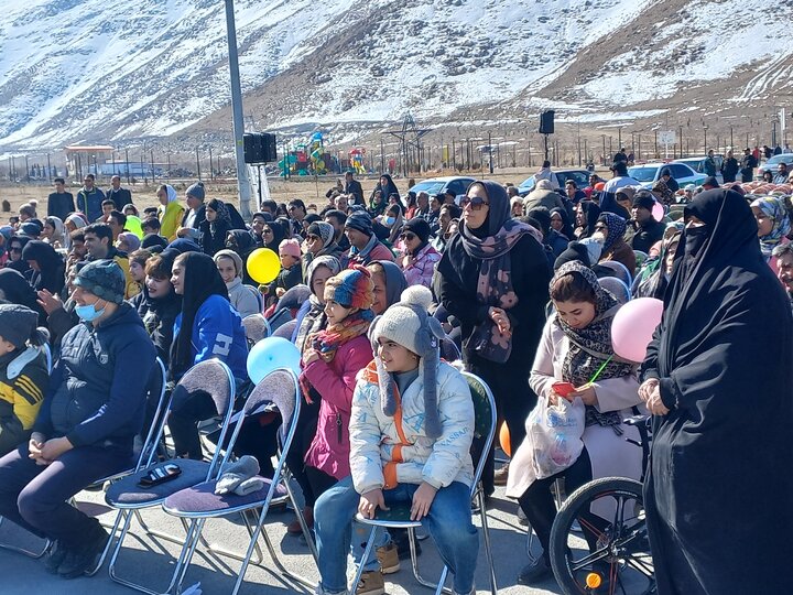 فیلم| همایش هر خانواده یک نهال در اراک