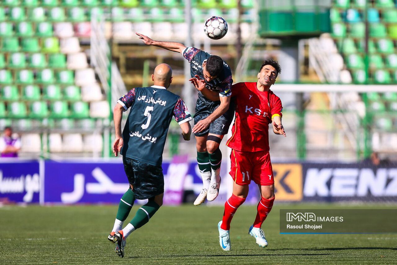 تنور قهرمانی میان مدعیان داغتر از همیشه است