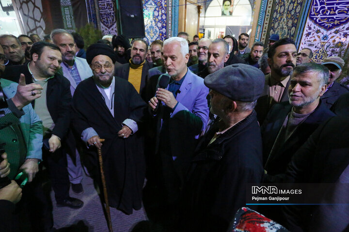 آیین رونمایی از نمادهای نوری مساجد اصفهان