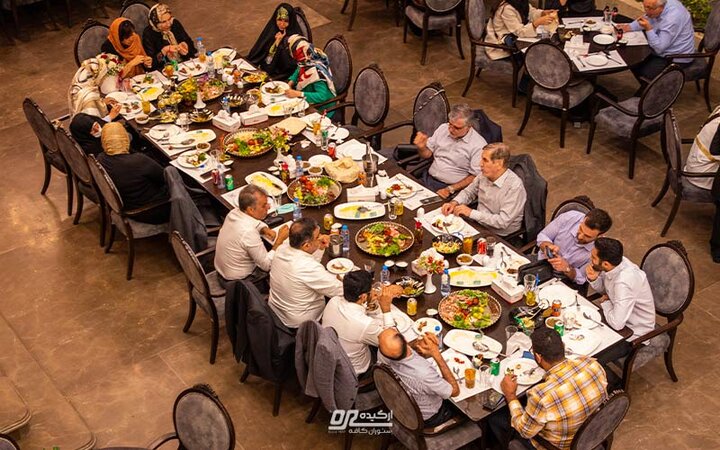 بهترین رستوران برای برگزاری ضیافت افطار سازمانی در تهران