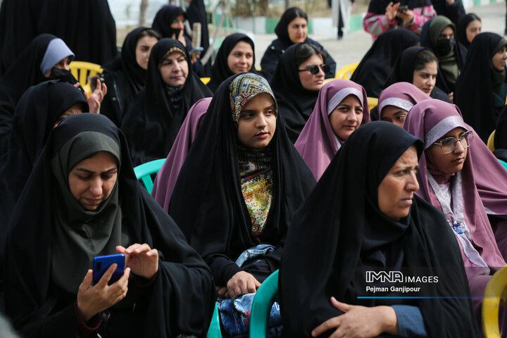 ویژه برنامه درختکاری «نهال ایثار»