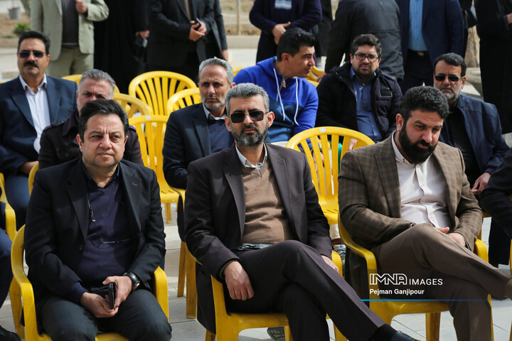 ویژه برنامه درختکاری «نهال ایثار»