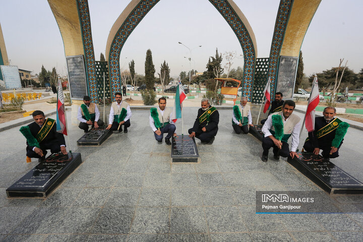 ویژه برنامه درختکاری «نهال ایثار»