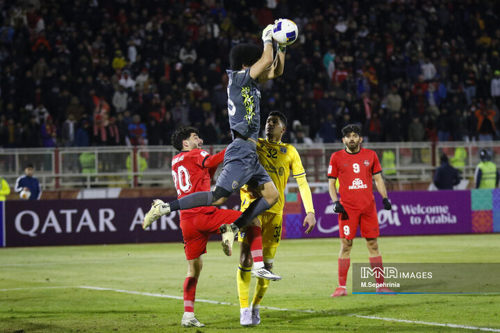 یک چهارم نهایی لیگ سطح دو آسیا؛ تراکتور - التعاون