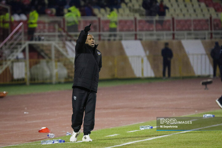 یک چهارم نهایی لیگ سطح دو آسیا؛ تراکتور - التعاون