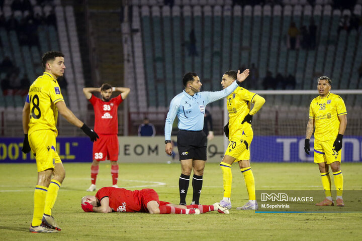 یک چهارم نهایی لیگ سطح دو آسیا؛ تراکتور - التعاون