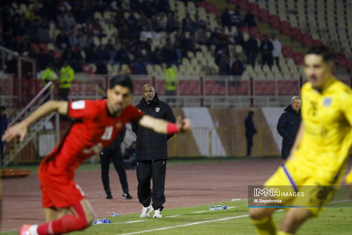 یک چهارم نهایی لیگ سطح دو آسیا؛ تراکتور - التعاون