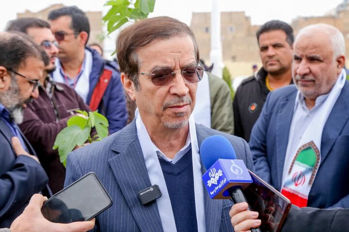 استفاده از آب شرب در آبیاری فضای سبز شهر قم به زیر ۱۷ درصد کاهش یافته است