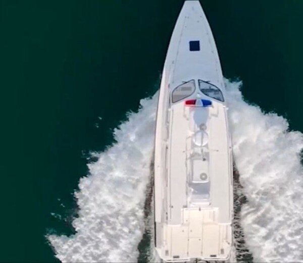 موجآفرینی در دریاها با شناورهای پیشرفته